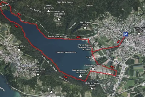 Percorso del giro del lago di Levico, con sentieri, borghi e punti panoramici.